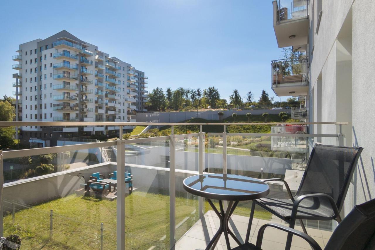 Modern Apartment With Balcony By Noclegi Renters Gdansk Exterior foto